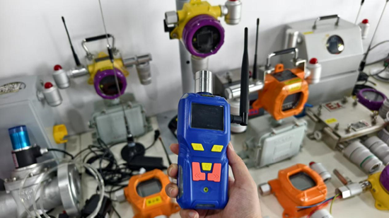 股票配资理财 重生的TA | 关税博弈里的检测厂，如何造出石化业的“香饽饽”？